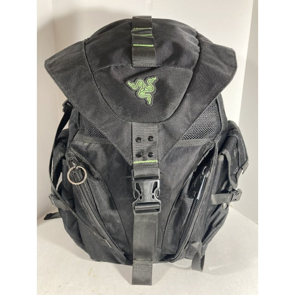 Razer Mercenary Backpack 17.3 Little Worn Otherwise Good Condition